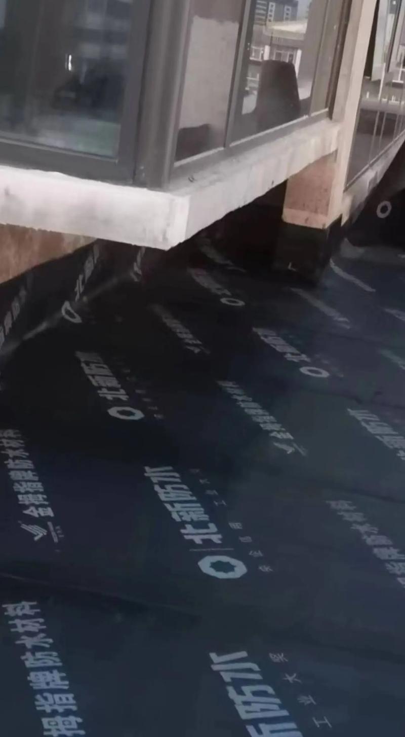 平頂山雨中情#專業防水外墻漆施工 #房屋修繕補漏 #防潮防霉